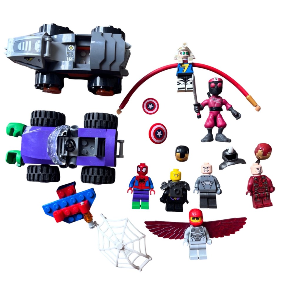 LEGO Marvel Super Heroes Minifigure Vehicle Lot Iron Man Multicolor Excellent